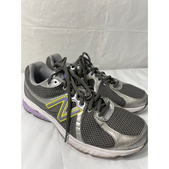 NEW BALANCE 665 ATHLETIC WALKING SHOES  WITH STRIKE PATH WOMEN'S  SIZE 9 GRAY - Picture 14 of 15